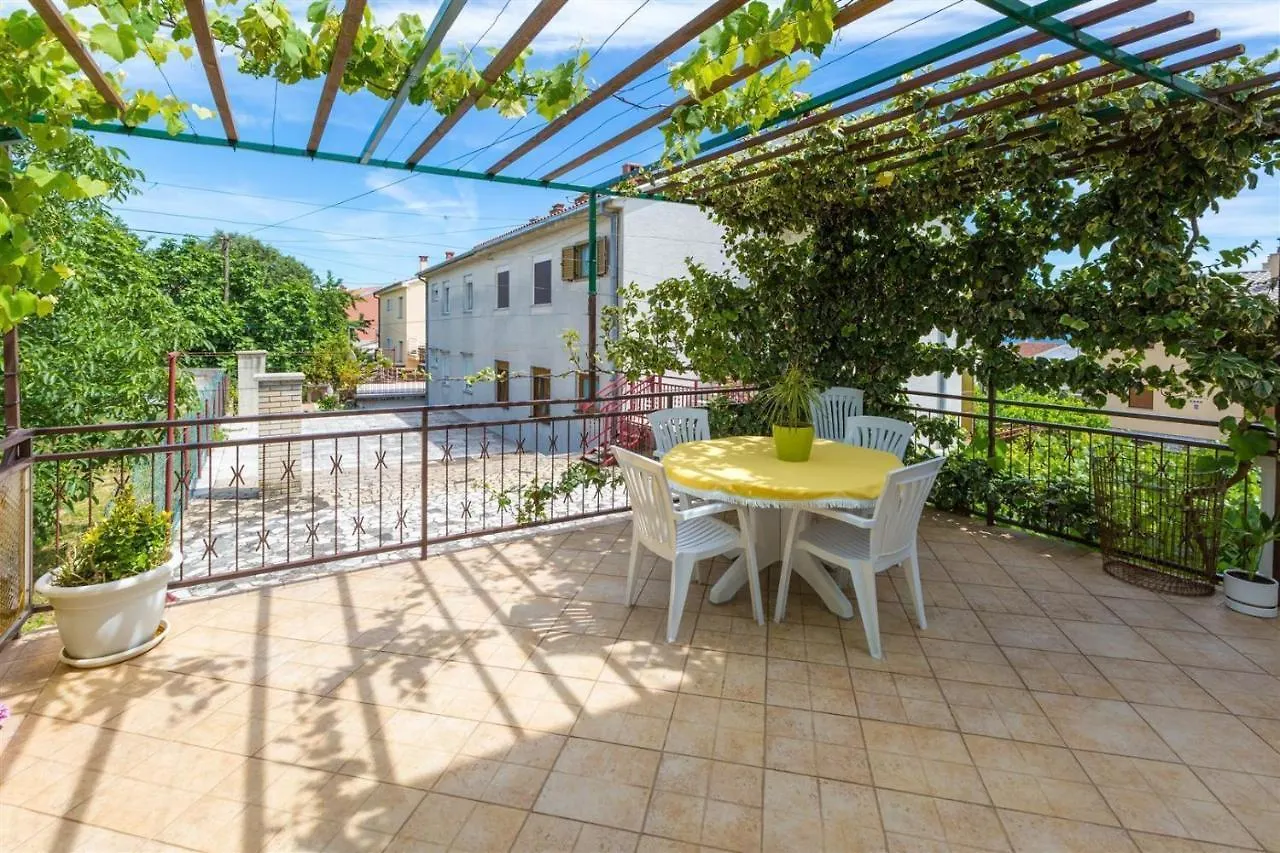 Dragiza Apartment Crikvenica 0*,