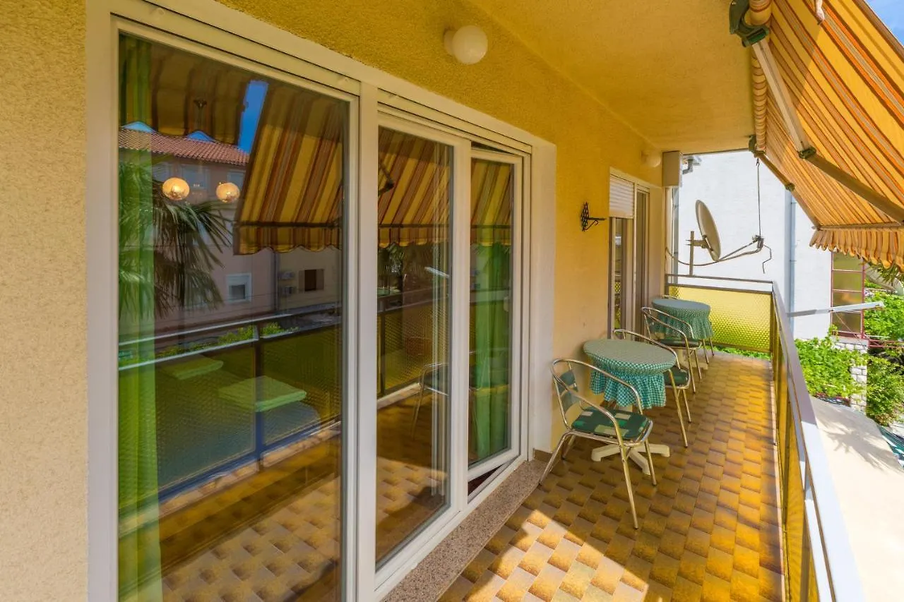 Dragiza Apartment Crikvenica 0*,