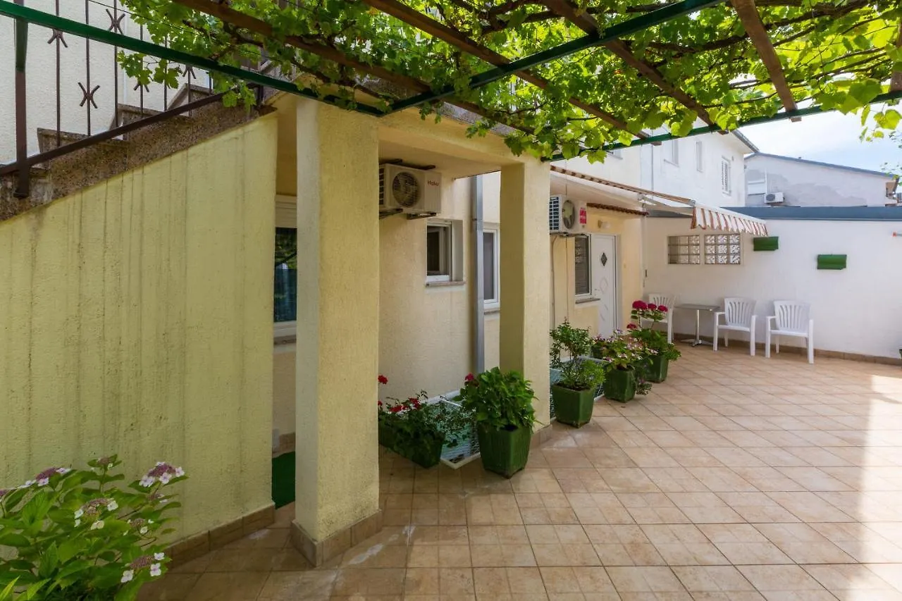 Dragiza Apartment Crikvenica