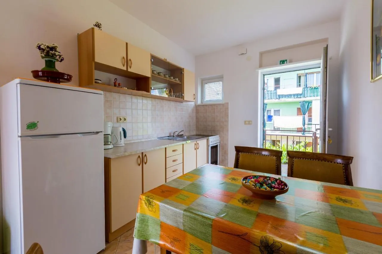Dragiza Apartment Crikvenica